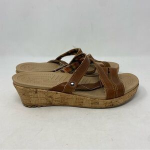 Crocs Women’s Brown A-Leigh Strappy Wedge Sandals Size 7